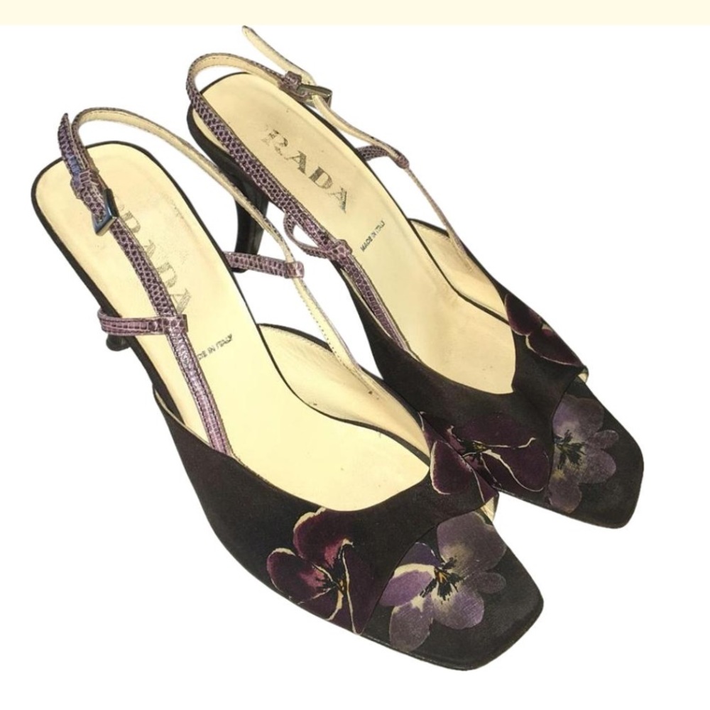 Authentic vintage Prada floral print heels